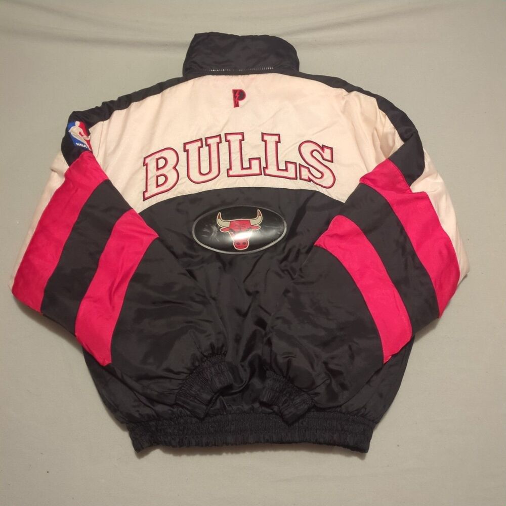 Vintage 90s Chicago Bulls Pro Layer Puffer Jacket Youth XL Fits S Michael Jordan